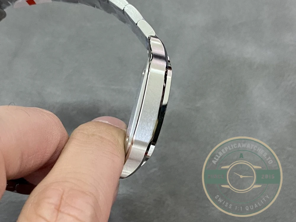 Replica Cartier Santos Silver Stainless Steel WSSA0010 - Swiss Movement Replica Watch