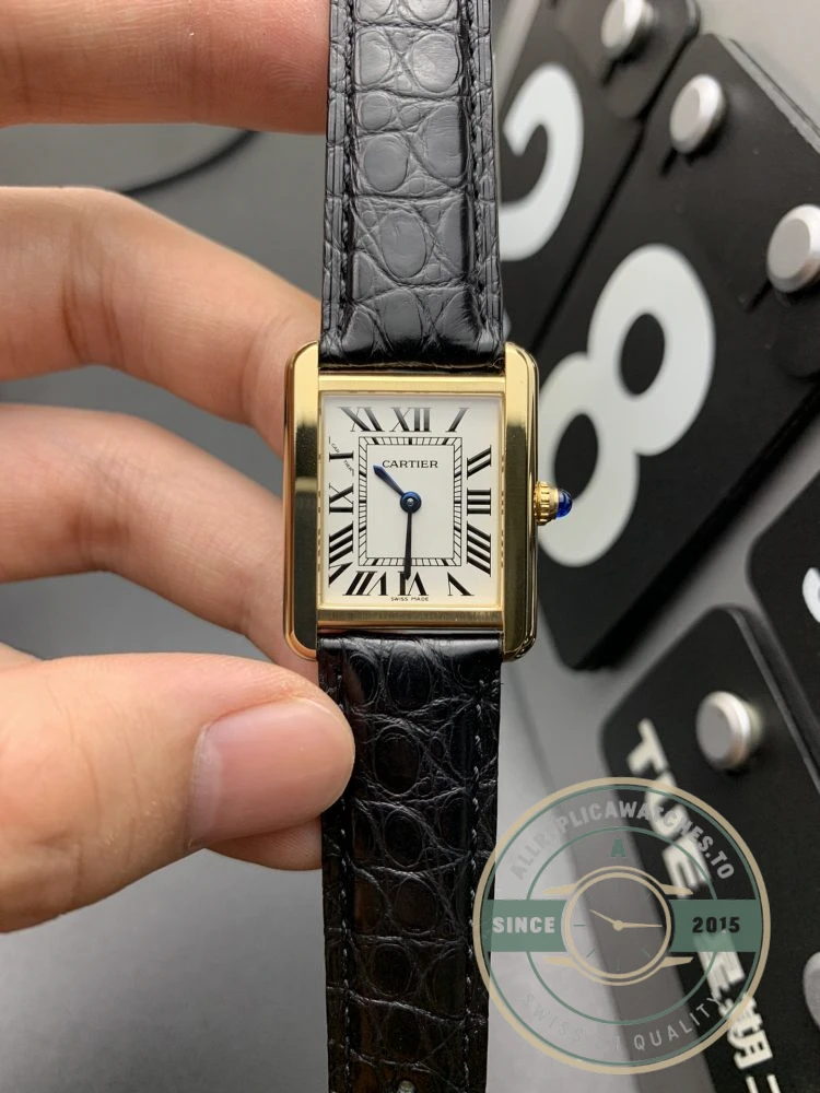 Replica Cartier Tank Louis Cartier Women Automatic Gold 24.4mm W5200002 - Affordable Super Clone Watch