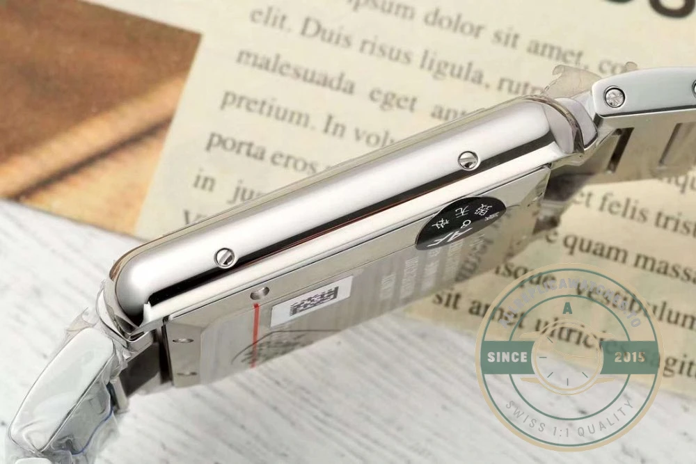 Replica Cartier Tank Must Men Automatic Silver Stainless Steel 41 mm W5200028 - Affordable Luxury Replica Timepiece