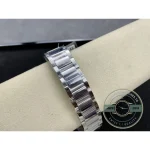 Bracelet end on the pillow, polished links stepping down in width