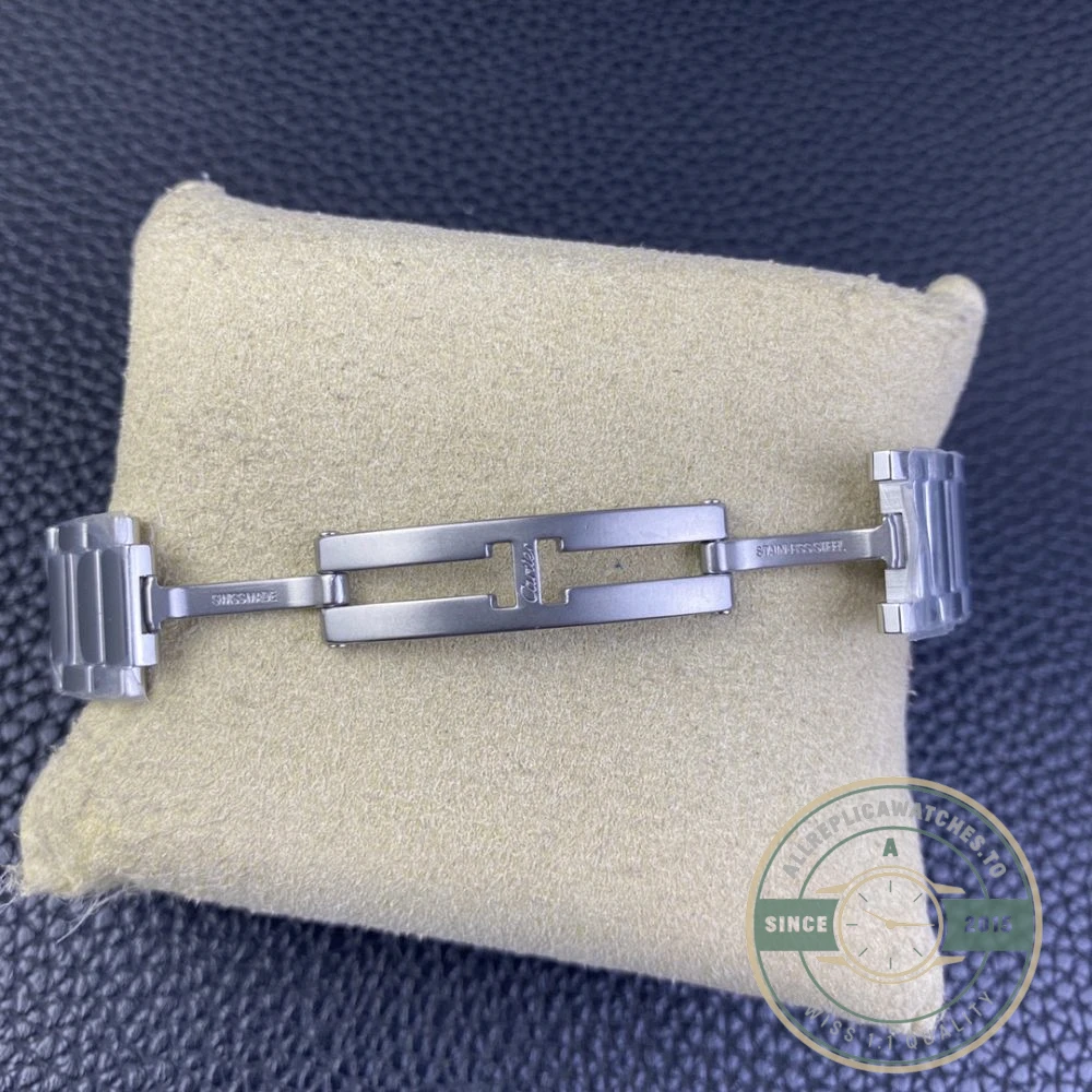 Replica Cartier Tank Quartz Silver Stainless Steel 25.5mm WSTA0052 - Top-Tier Swiss Replica Watch