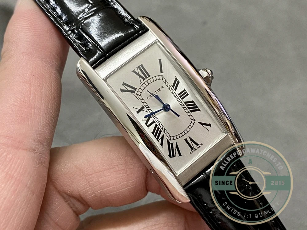 Replica Cartier Tank Silver 22.6 mm WSTA0050 - Swiss Movement Replica Watch