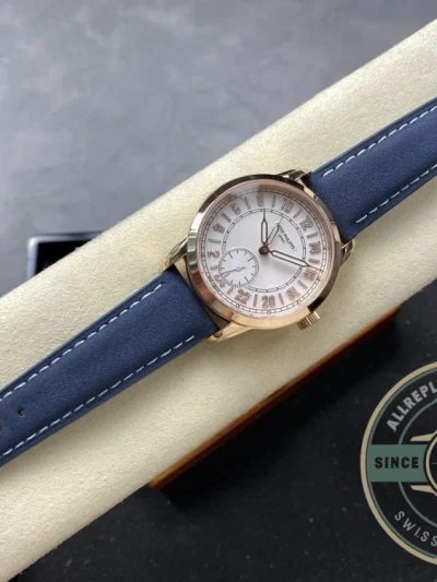Replica Complications 5224R-001 Patek Philippe 24-HOUR DISPLAY, TRAVEL TIME. 42 mm, Rose Gold, White Dial - Premium Super Clone Watch