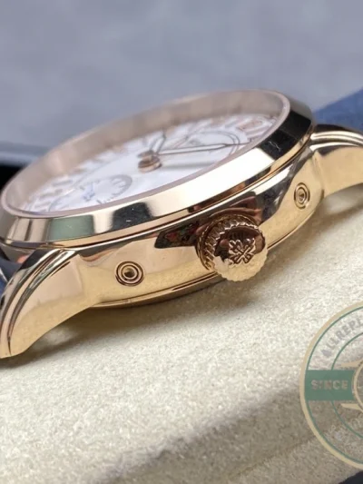 Replica Complications 5224R-001 Patek Philippe 24-HOUR DISPLAY, TRAVEL TIME. 42 mm, Rose Gold, White Dial - Swiss Movement Replica Watch