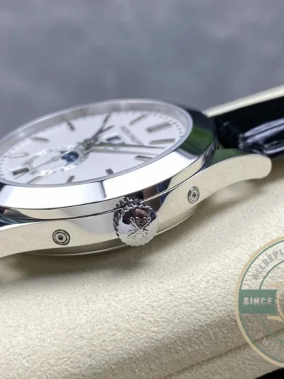 Replica Complications 5396G-011 Patek Philippe ANNUAL CALENDAR, MOON PHASES. 38.5 mm, White Gold, White Dial - Luxury Replica Watch