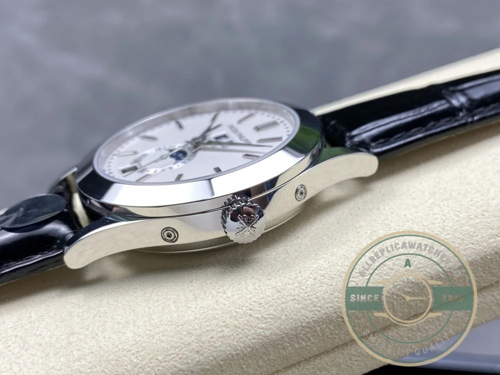 Replica Complications 5396G-011 Patek Philippe ANNUAL CALENDAR, MOON PHASES. 38.5 mm, White Gold, White Dial - Luxury Replica Watch