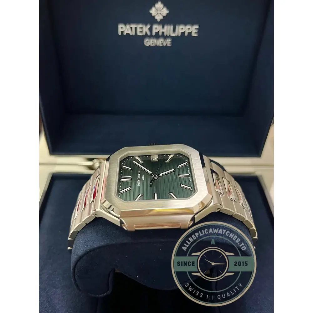 Replica Cubitus 5821/1A Patek Philippe 45 mm Green Dial - Affordable Super Clone Watch