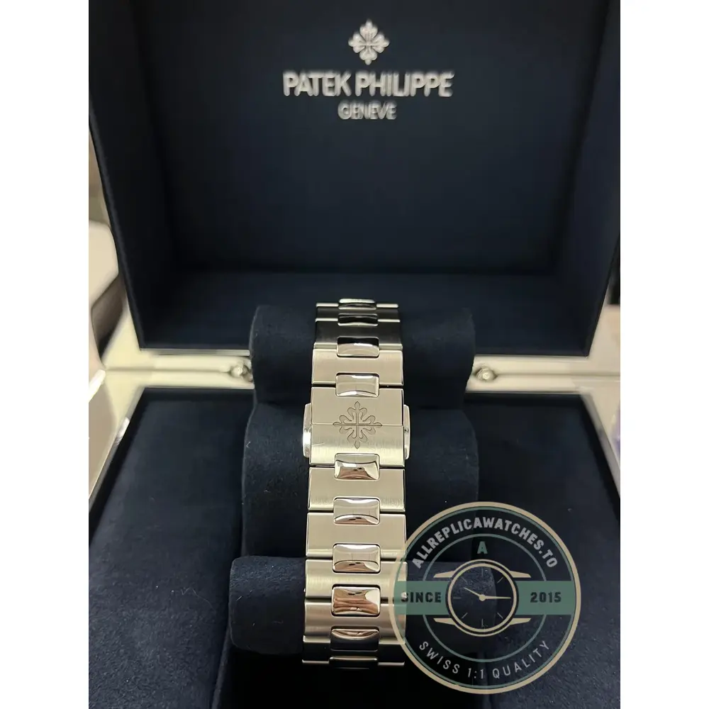 Replica Cubitus 5821/1A Patek Philippe 45 mm Green Dial - Best Quality Replica Watch