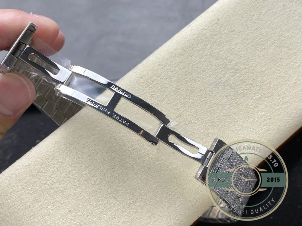 Replica Cubitus 5821/1AR Patek Philippe 45 mm Green Dial, Diamond - Top-Tier Swiss Replica Watch