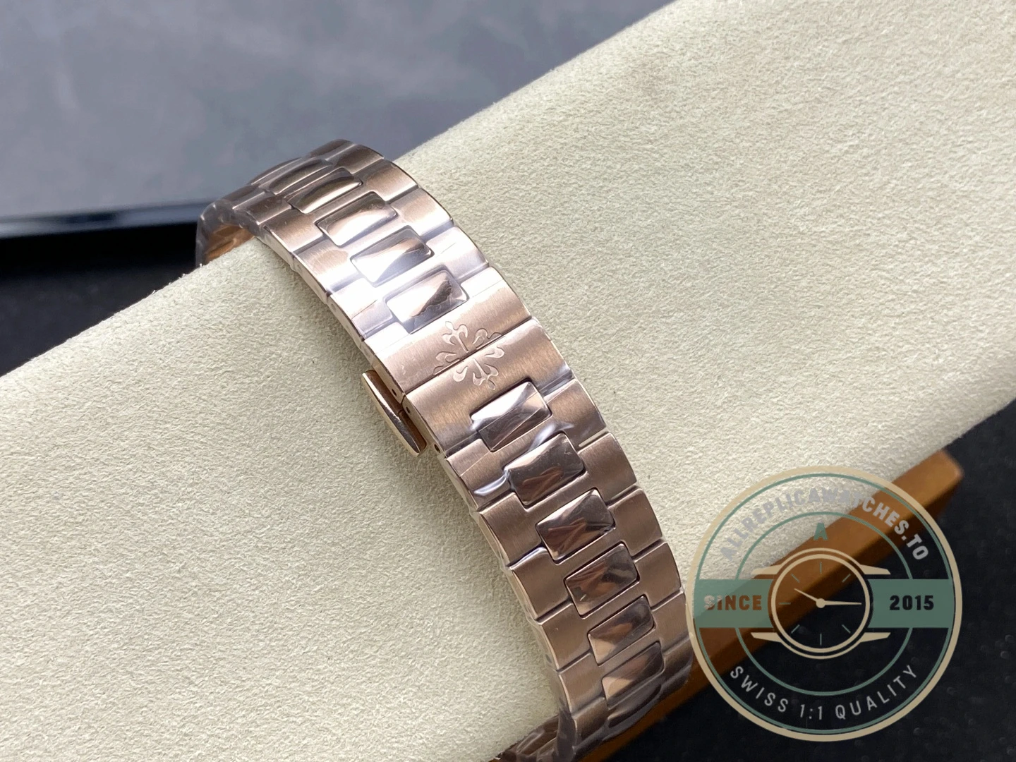 Replica Cubitus 5821 Patek Philippe 45 mm Rose Gold Brown Ombre Dial - Affordable Super Clone Watch