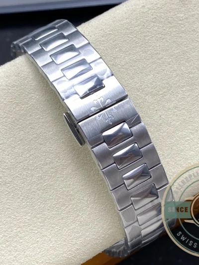 Replica Cubitus 5821 Patek Philippe 45 mm White Dial - Swiss Movement Replica Watch