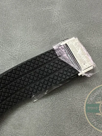Replica Hublot Big Bang 44mm Series 301.SX.130.RX - Affordable Luxury Replica Timepiece