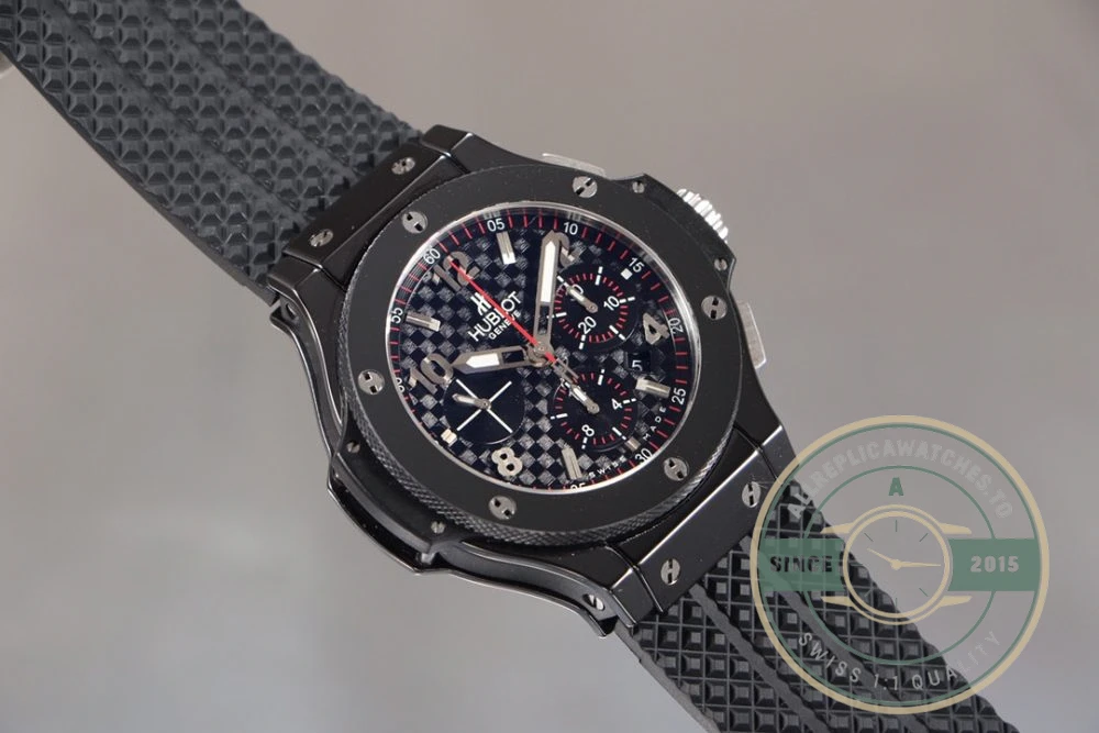 Replica Hublot Big Bang Chronograph Carbon Black Dial - Top-Tier Swiss Replica Watch
