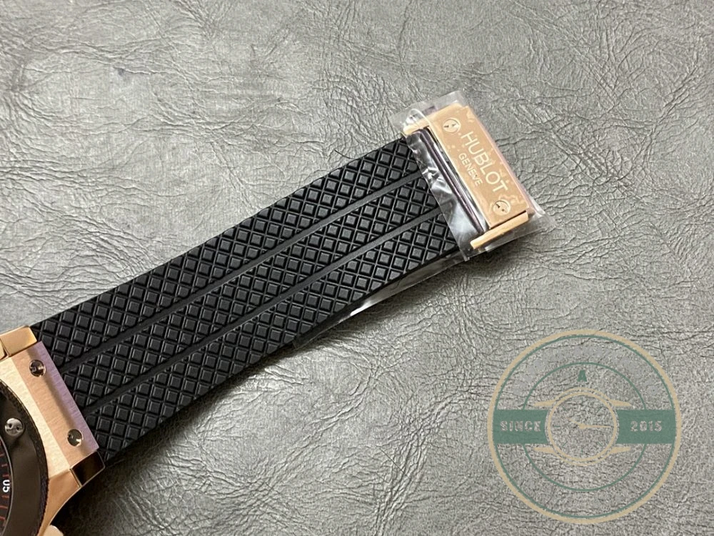 Replica Hublot Big Bang Men Automatic Black Rubber 301.PB.131.RX - Luxury Replica Watch