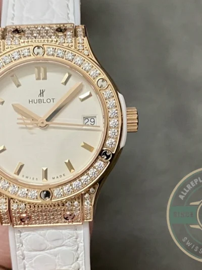 Replica Hublot Classic Fusion 33mm Gold 581.OE.2080.LR.1204 - Swiss-Made Clone Watch