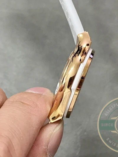 Replica Hublot Classic Fusion 33mm Gold 581.OE.2080.LR.1204 - 1:1 Swiss Replica Watch