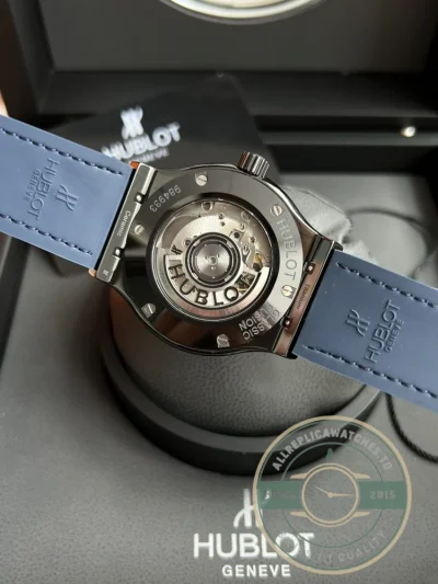 Replica Hublot Classic Fusion 42mm 542.CM.7170.RX - Budget Luxury Replica Watch
