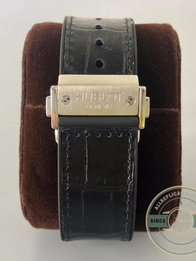 Replica Hublot Classic Fusion 45mm Blue 521.NX.7170.LR - Swiss-Made Clone Watch