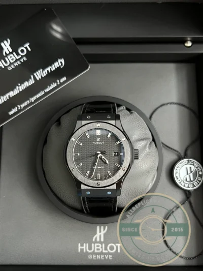 Replica Hublot Classic Fusion 542.CM.1770.RX 42mm Carbon Dial - Swiss Movement Replica Watch