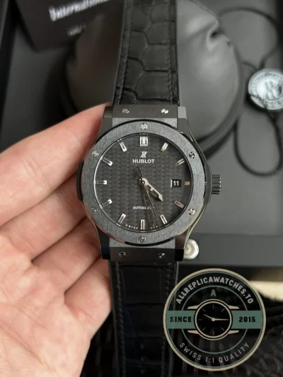 Replica Hublot Classic Fusion 542.CM.1770.RX 42mm Carbon Dial - Swiss-Made Clone Watch