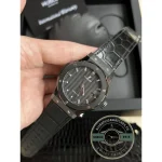 Replica Hublot Classic Fusion 542.CM.1770.RX 42mm Carbon Dial - Top-Tier Swiss Replica Watch