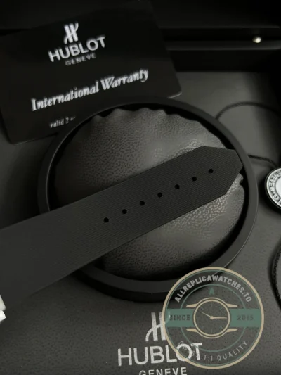 Replica Hublot Classic Fusion 542.CO.1780.RX 42mm Carbon Dial - Budget Luxury Replica Watch