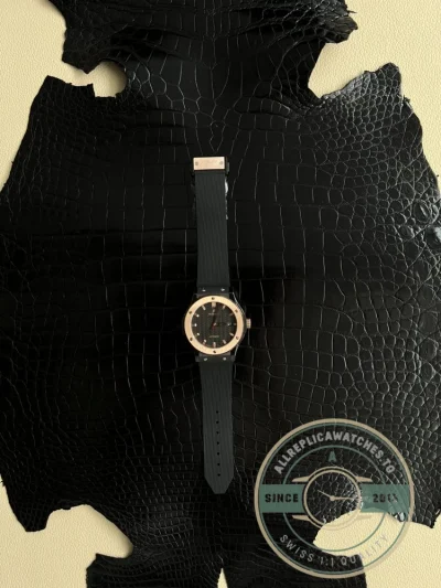 Replica Hublot Classic Fusion 542.CO.1780.RX 42mm Carbon Dial - Swiss-Made Clone Watch