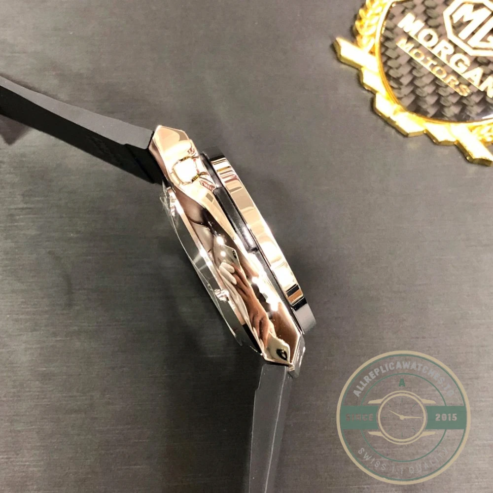 Replica Hublot Classic Fusion Carbon Dial 45mm 541.NX.2610.LR - Factory Super Clone Watch