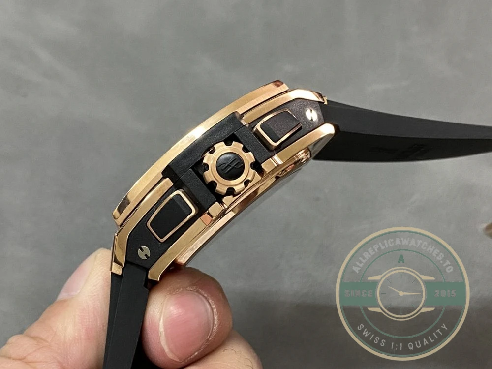 Replica Hublot Spirit of Big Bang Diamond 642.OX.0180.RX.1704 - Swiss Movement Replica Watch
