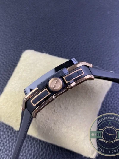 Replica Hublot Square Bang Unico 42mm 821.OM.0180.RX - 1:1 Swiss Replica Watch