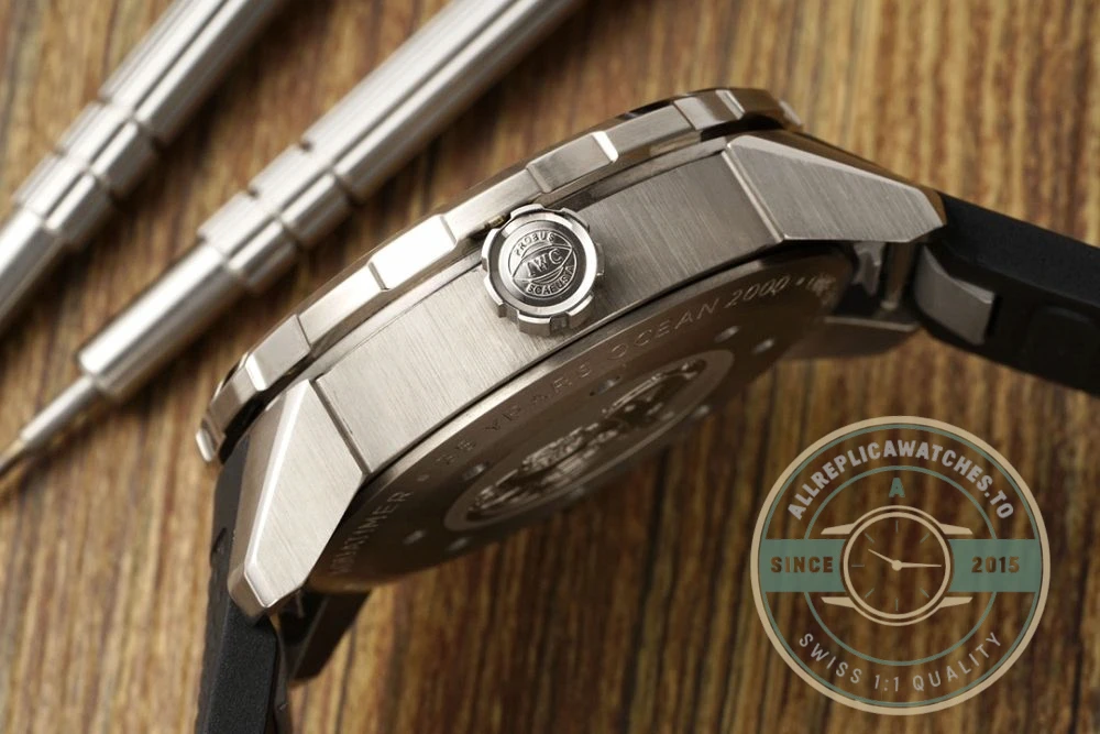 Replica IWC Aquatimer Automatic 2000 Edition 35 Years Ocean 2000 - Affordable Luxury Replica Timepiece