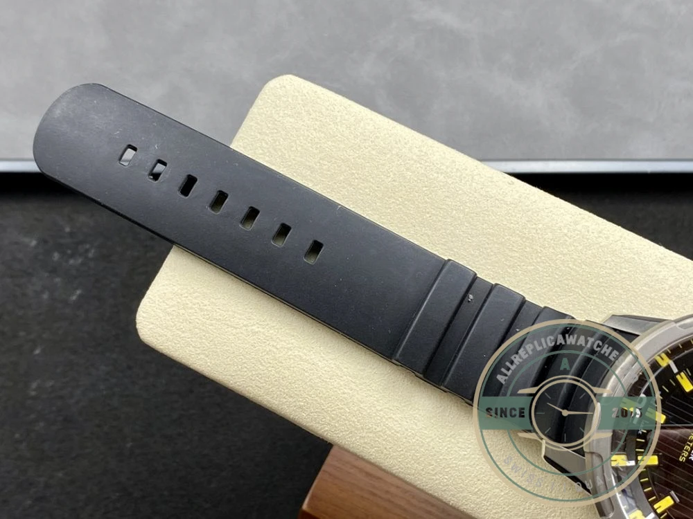 Replica IWC Aquatimer Automatic 2000 IW358001 - Factory Super Clone Watch