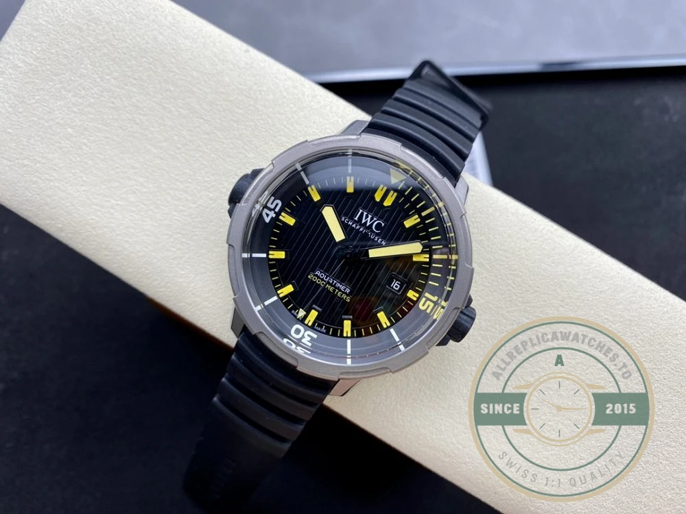 Replica IWC Aquatimer Automatic 2000 IW358001 - Top-Tier Swiss Replica Watch