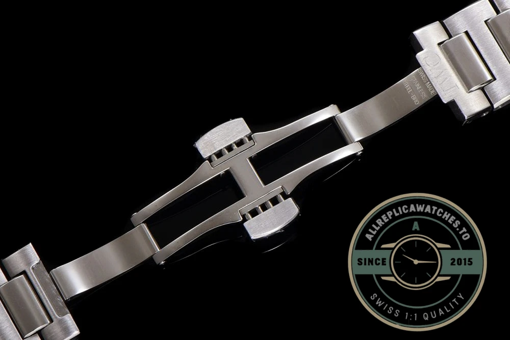 Replica IWC Ingenieur 40mm MY9015 Black Dial - Affordable Super Clone Watch