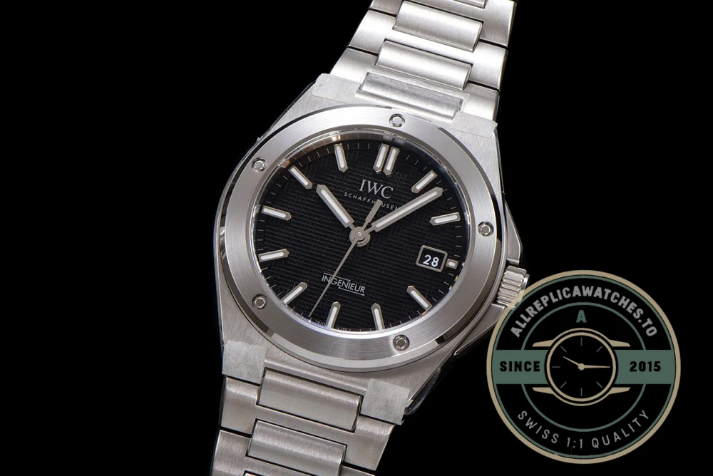 Replica IWC Ingenieur 40mm MY9015 Black Dial - Premium Super Clone Watch