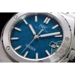Light travelling across the stamped blue dial as the Ingenieur replica tilts