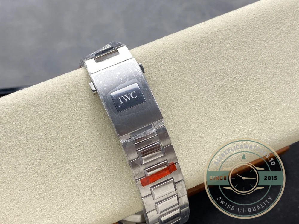 Replica IWC Pilot’s Chronograph IW388304 41mm - Best Quality Replica Watch