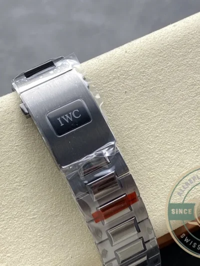 Replica IWC Pilot’s Chronograph IW388307 41mm - High-Grade Replica Watch