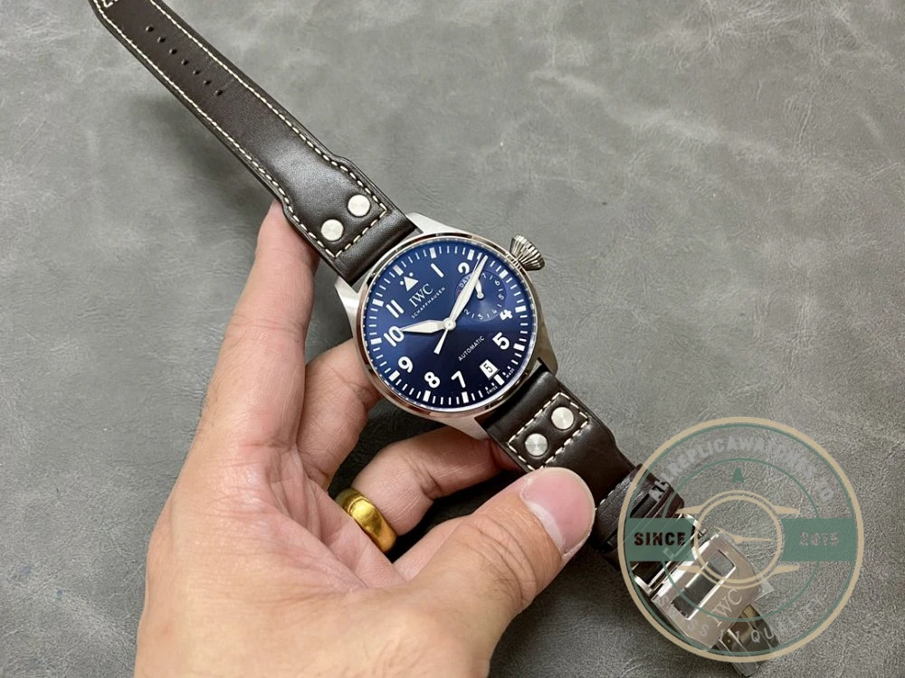 Replica IWC Pilot’s IW501002 46mm - Luxury Replica Watch