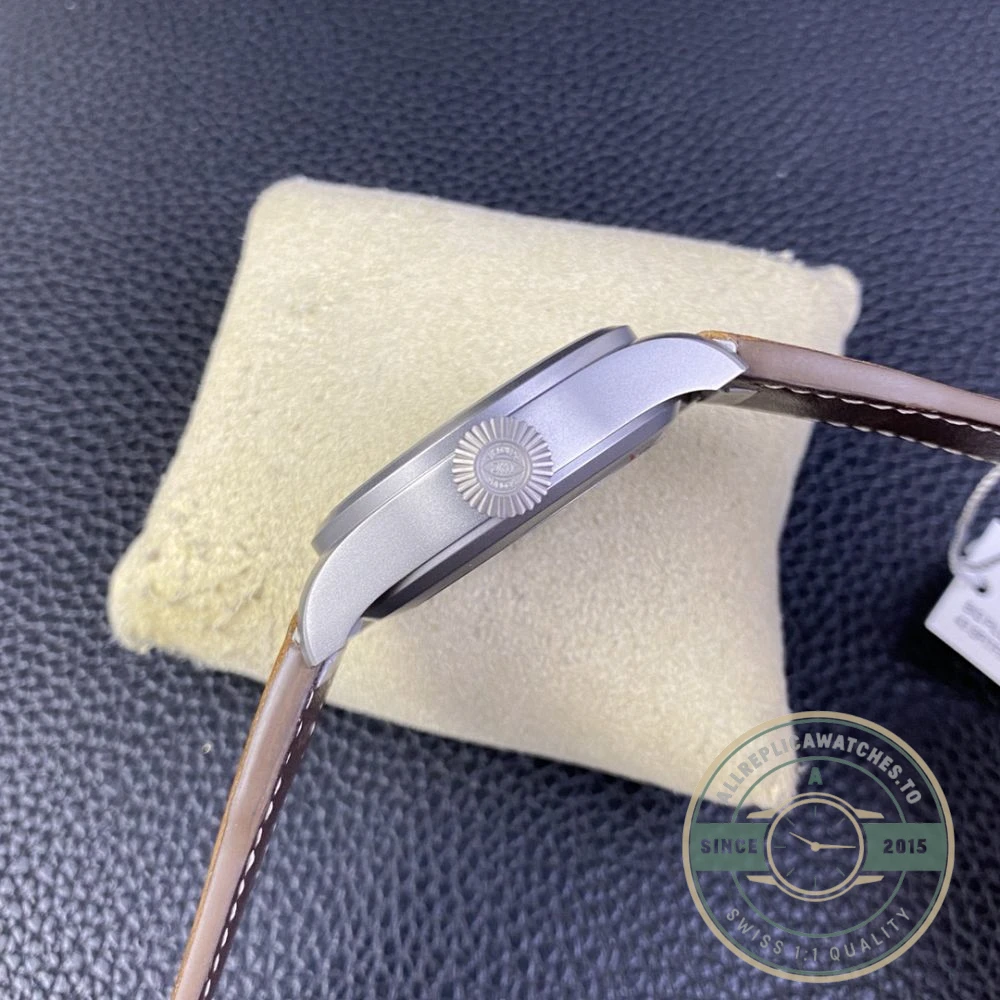 Replica IWC Pilot’s Watch 43mm IW3297-01 - Affordable Luxury Replica Timepiece