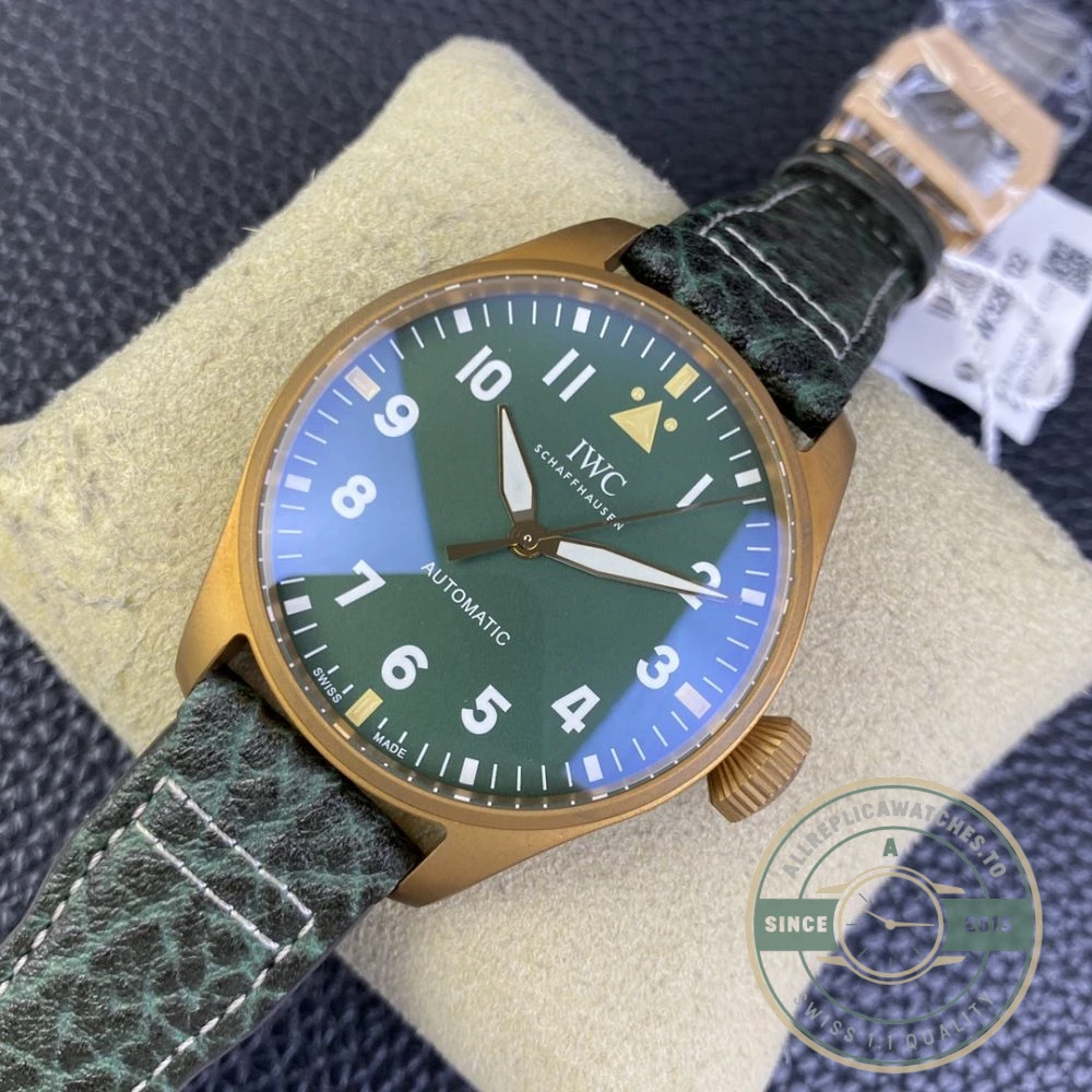 Replica IWC Pilot’s Watch 43mm IW3297-02 Green Dial - High-Grade Replica Watch