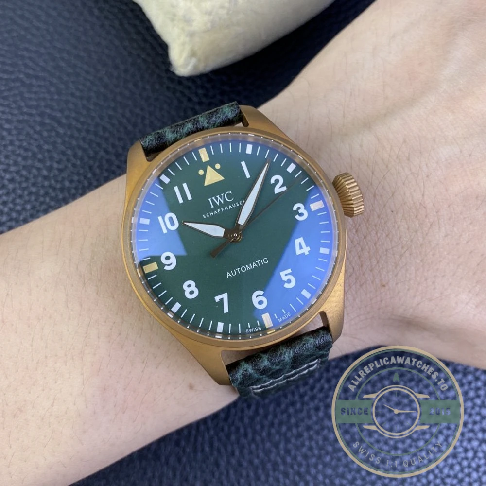 Replica IWC Pilot’s Watch 43mm IW3297-02 Green Dial - 1:1 Swiss Replica Watch
