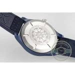 Dark blue dial with applied indices, shifting tone at every viewing angle