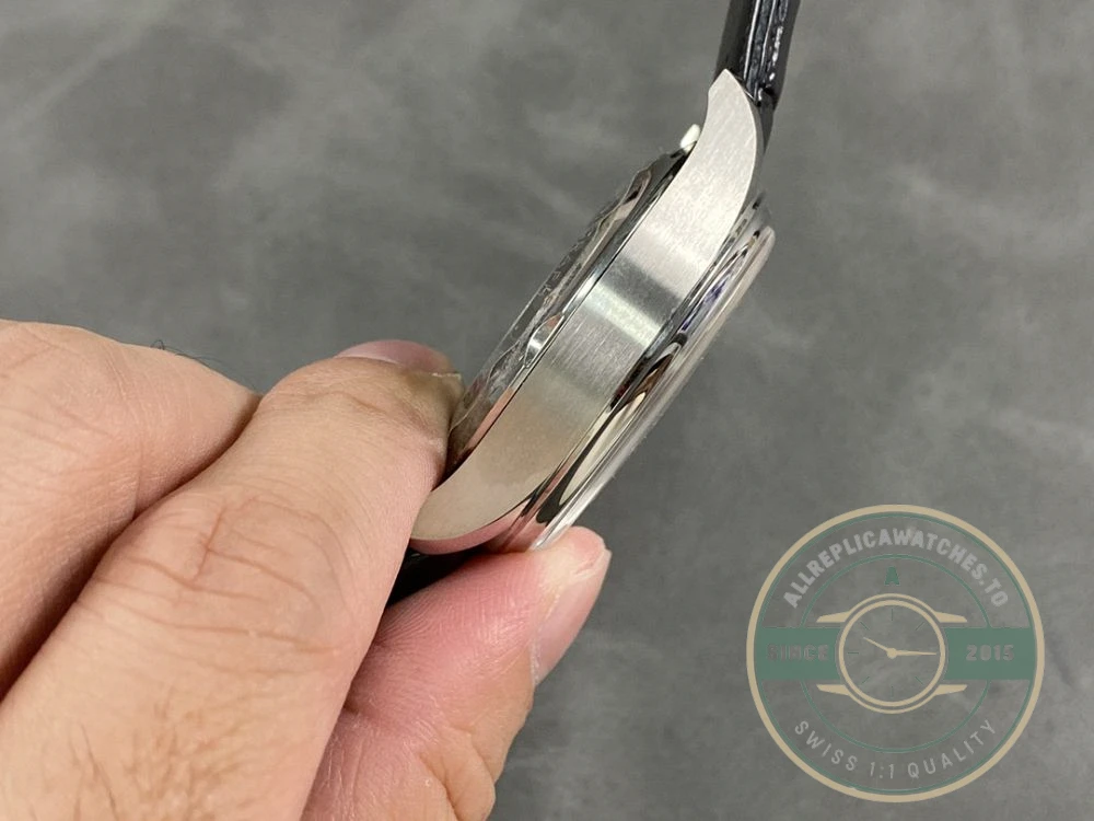 Replica IWC Portugieser Series IW390302 42mm - 1:1 Swiss Replica Watch