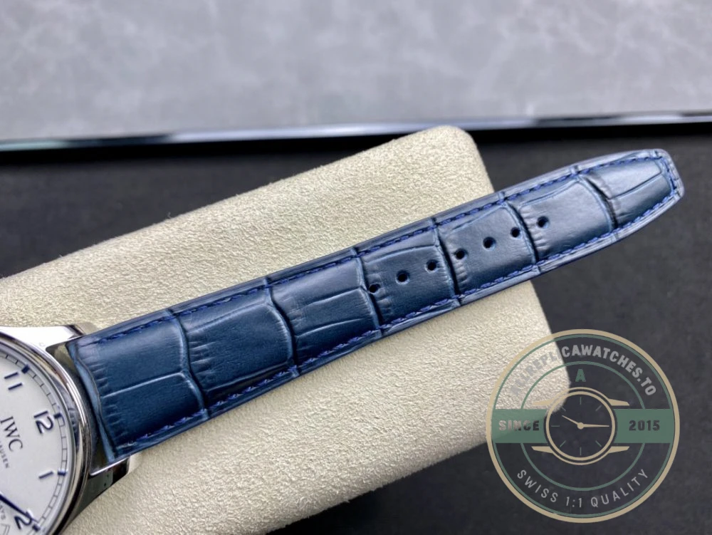 Replica IWC Portugieser Series IW500705 42.3mm - Swiss Movement Replica Watch