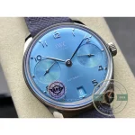 Thin lugs hug the wrist more closely than a 42.4mm diameter suggests