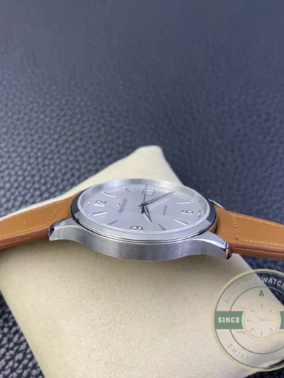 Replica Jaeger-LeCoultre Master Control 1548420, 39mm - Top-Tier Swiss Replica Watch