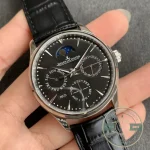 Crown side of the JLC super clone with the sapphire crystal edge over the bezel