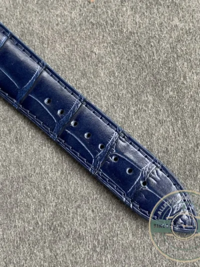 Replica Jaeger-LeCoultre Master Ultra Thin Réserve de Marche Blue Dial - Affordable Luxury Replica Timepiece
