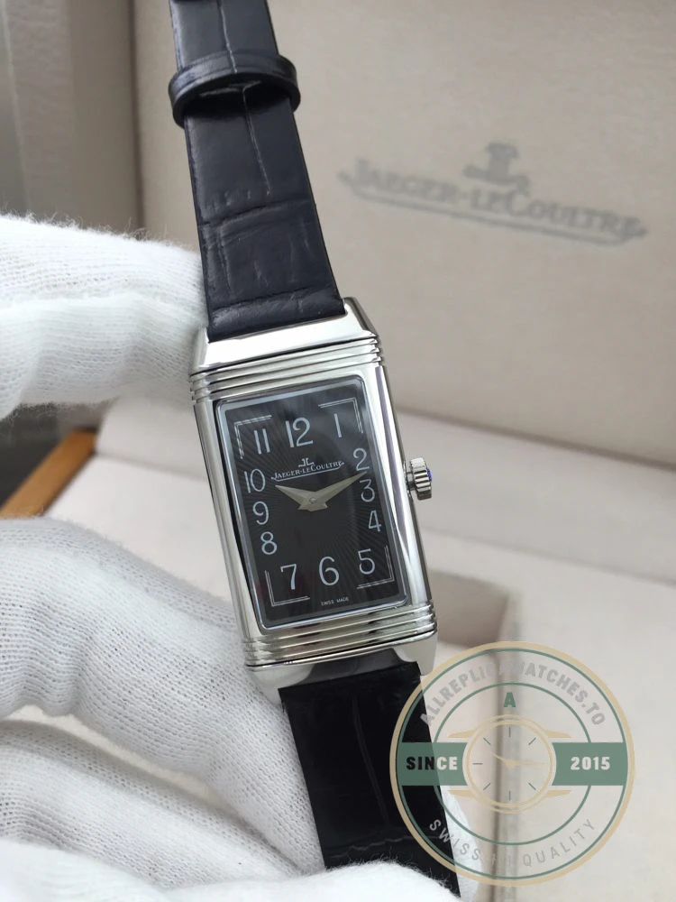 Replica Jaeger-LeCoultre Reverso 40mm x 20mm Black Dial - Budget Luxury Replica Watch